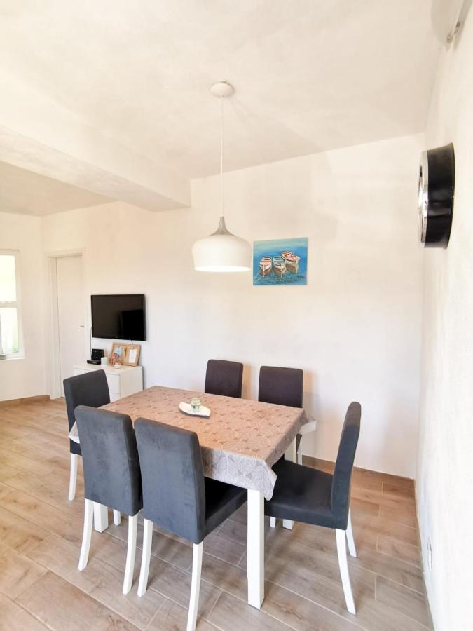 Apartments By The Sea Mimice, Omis - 14230 Buitenkant foto