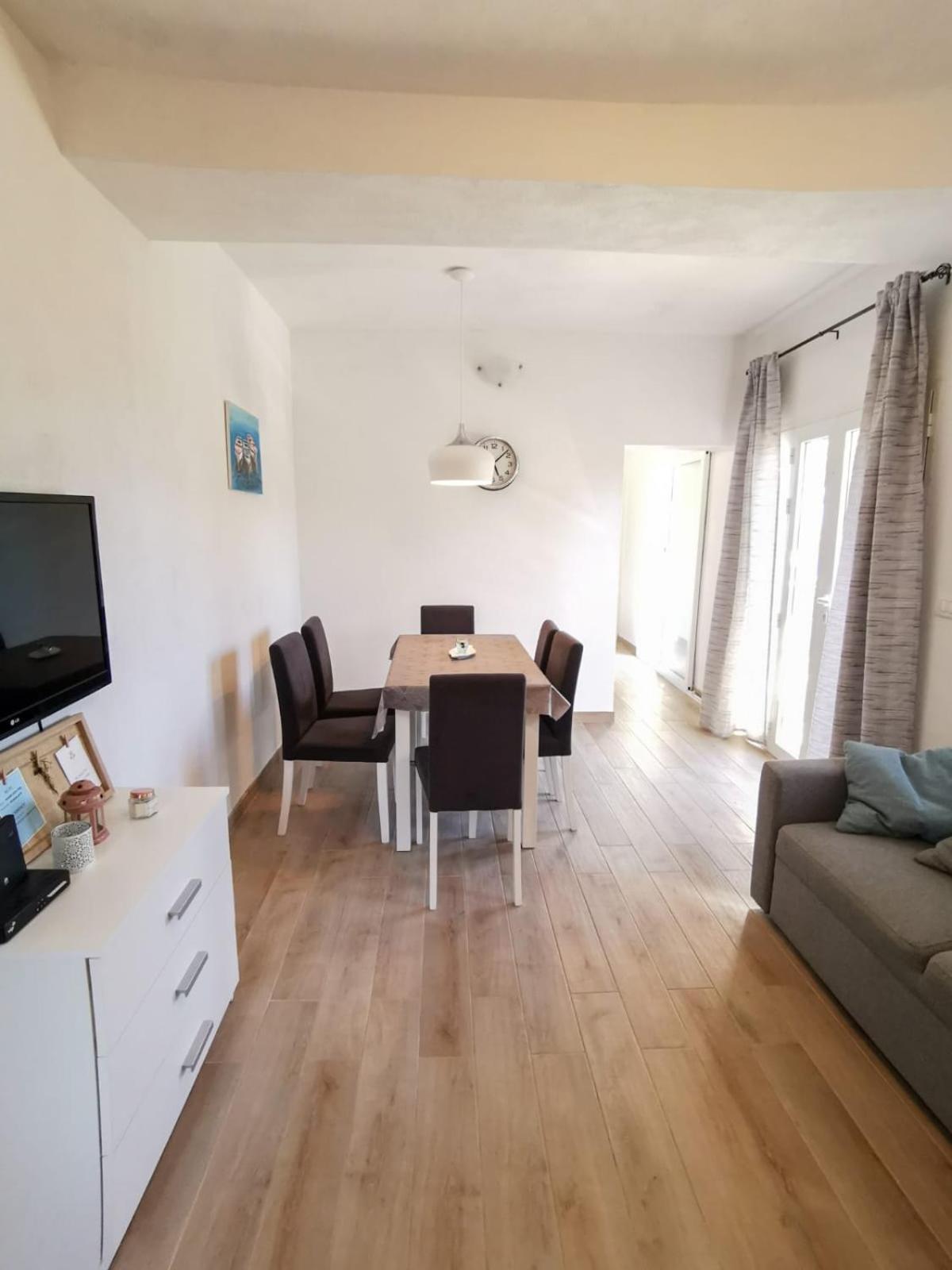 Apartments By The Sea Mimice, Omis - 14230 Kamer foto
